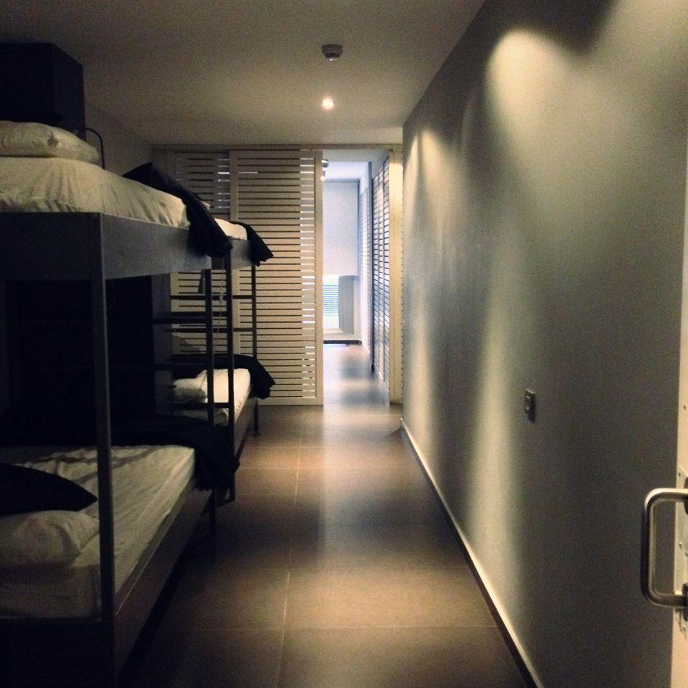 Don Moustache Boutique Hostel Barcelona Ngoại thất bức ảnh