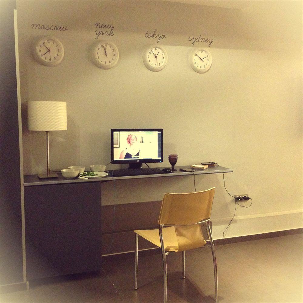 Don Moustache Boutique Hostel Barcelona Ngoại thất bức ảnh