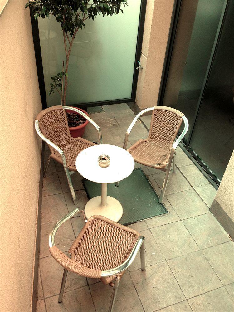 Don Moustache Boutique Hostel Barcelona Ngoại thất bức ảnh