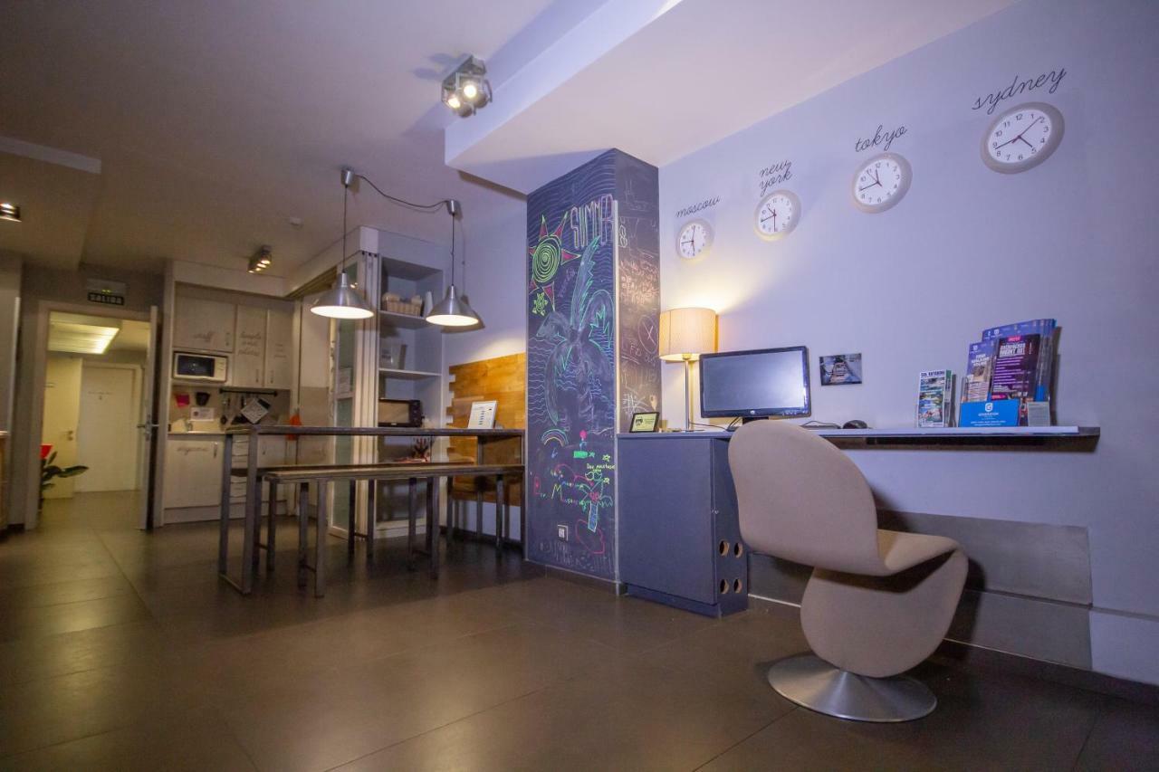 Don Moustache Boutique Hostel Barcelona Ngoại thất bức ảnh